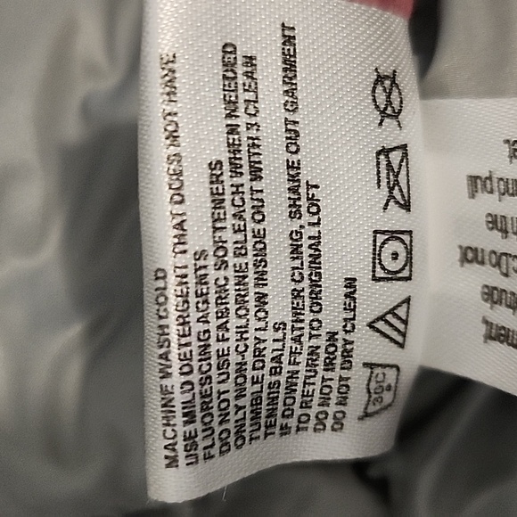 Calvin Klien Packable Down Jacket - Picture 9 of 9